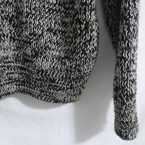 H&M | medium, m | oversized black and white knit sweater | BNWOT - Picture 15 of 16